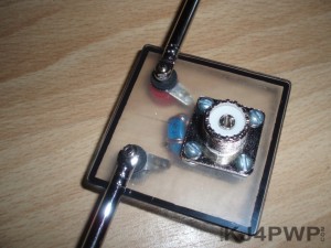 Dipole Center Insulator 4